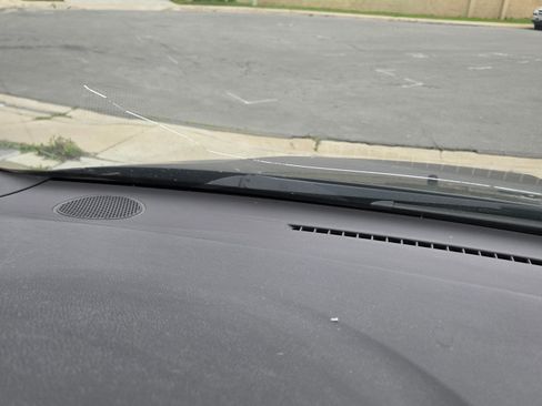 Used 2019 Dodge Grand Caravan SE image 14