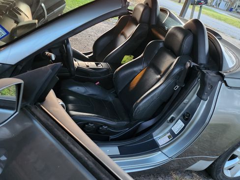 Used 2005 Nissan 350Z Touring image 18