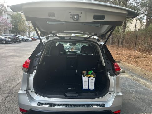 Used 2017 Nissan Rogue SL w/ SL Premium Package image 13