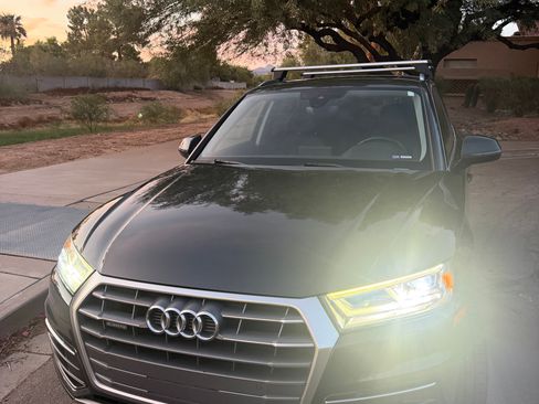 Used 2018 Audi Q5 2.0T Premium Plus AWD/4WD image 2
