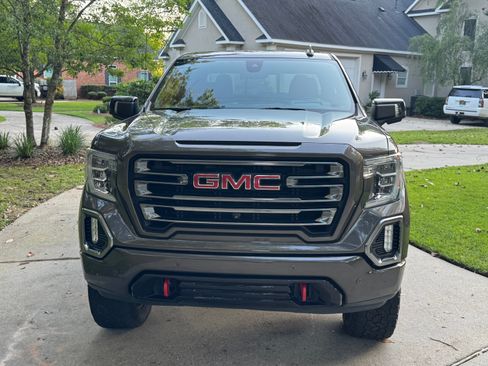 Used 2020 GMC Sierra 1500 AT4 w/ AT4 Premium Package AWD/4WD image 12