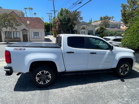 Used 2022 Chevrolet Colorado Z71 image 4
