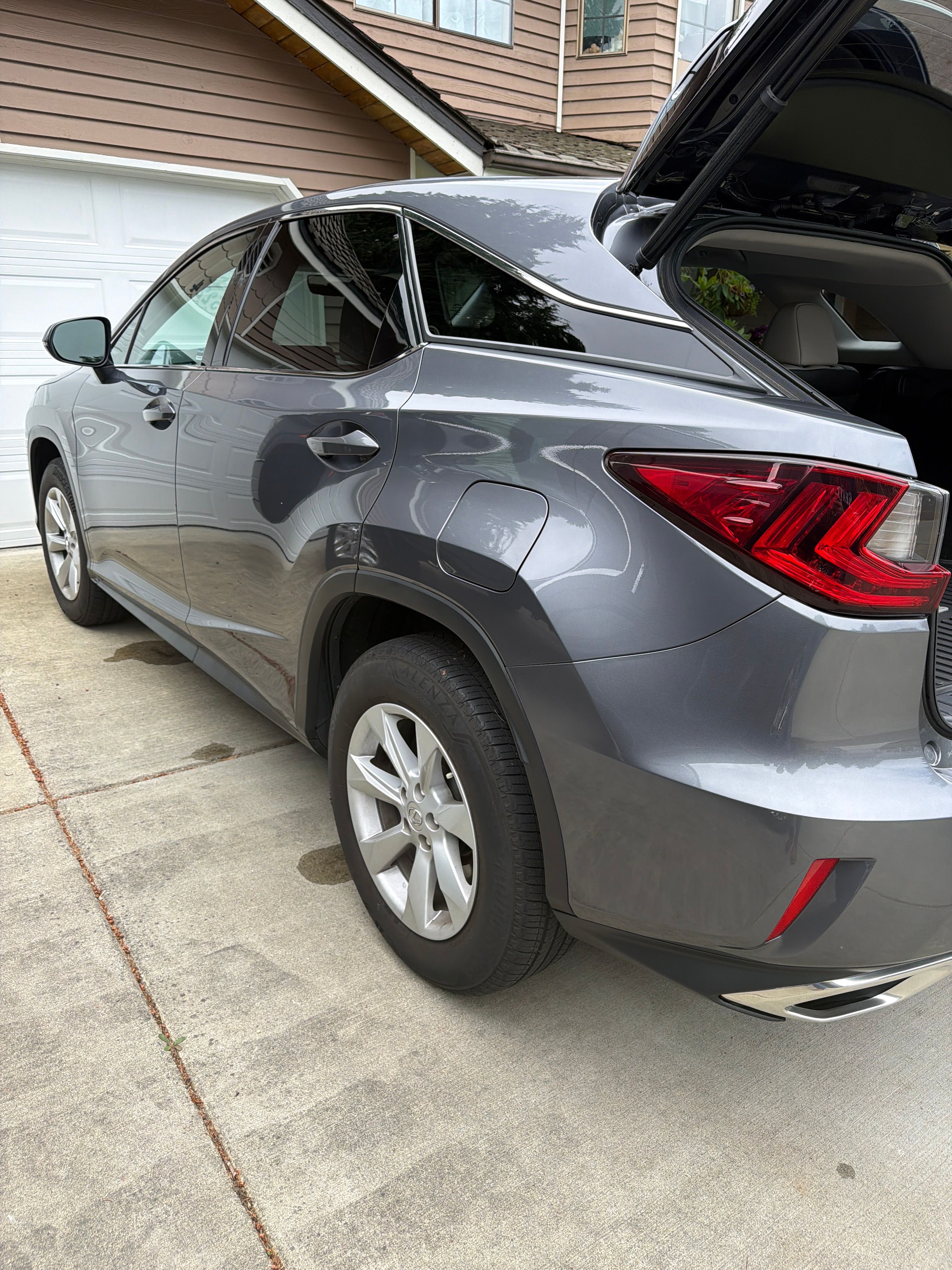 Used 2016 Lexus RX 350 AWD w/ Accessory Package image 2