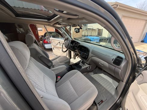 Used 2005 Toyota Tundra SR5 image 9