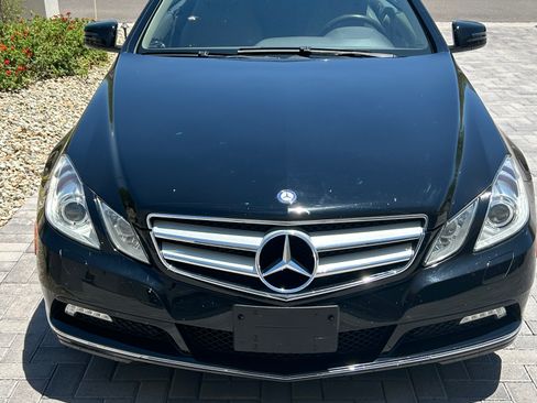 Used 2011 Mercedes-Benz E 350 Cabriolet image 2
