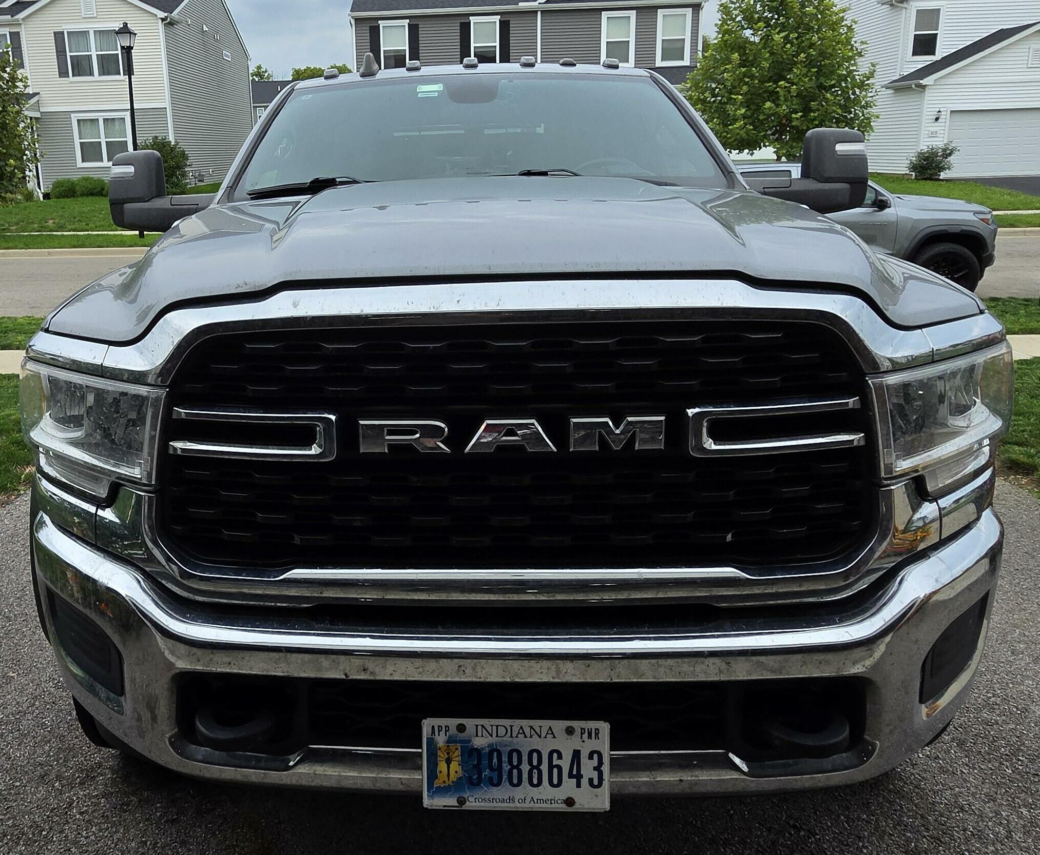 Used 2024 RAM 4500 SLT w/ Quick Order Package 2YG SLT AWD/4WD image 2
