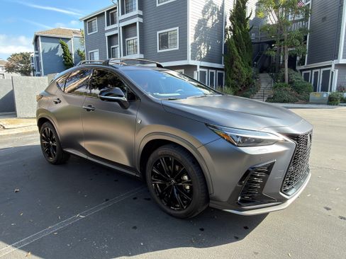 Used 2022 Lexus NX 450h+ F Sport image 2