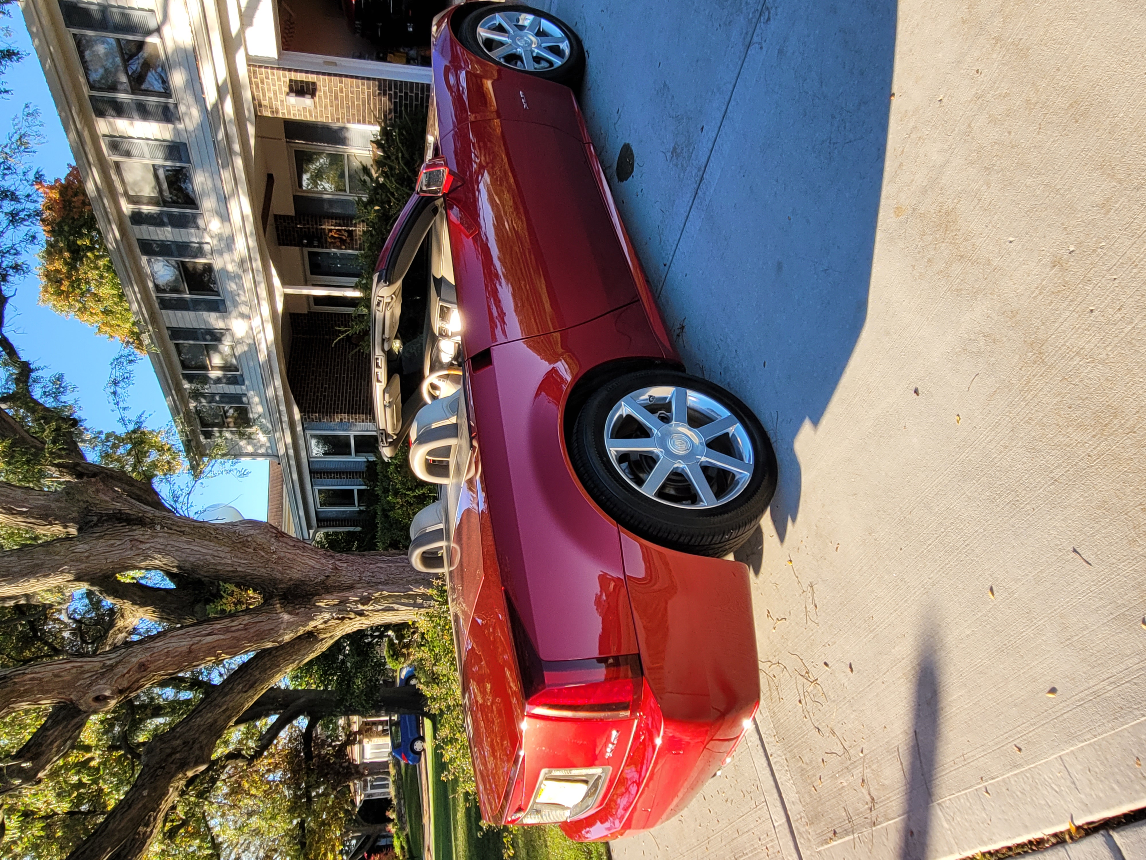 Used 2005 Cadillac XLR RWD image 13