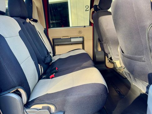 Used 2016 Ford F250 Lariat w/ Lariat Ultimate Package image 18