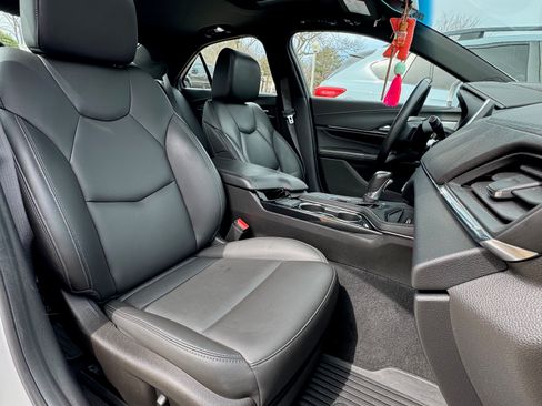 Used 2022 Cadillac CT4 Luxury w/ Sun And Sound Package image 17