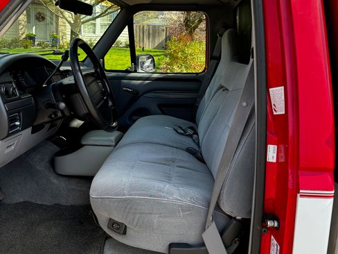 Used 1996 Ford F150 2WD Regular Cab image 10