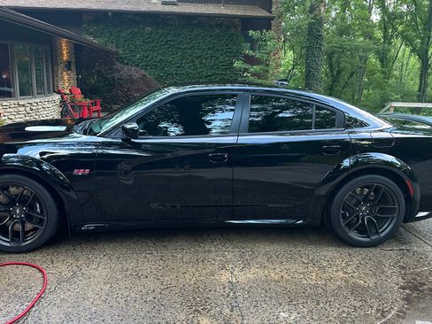 Used 2021 Dodge Charger Scat Pack RWD image 4