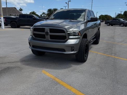 Used 2013 RAM 1500 Express image 2