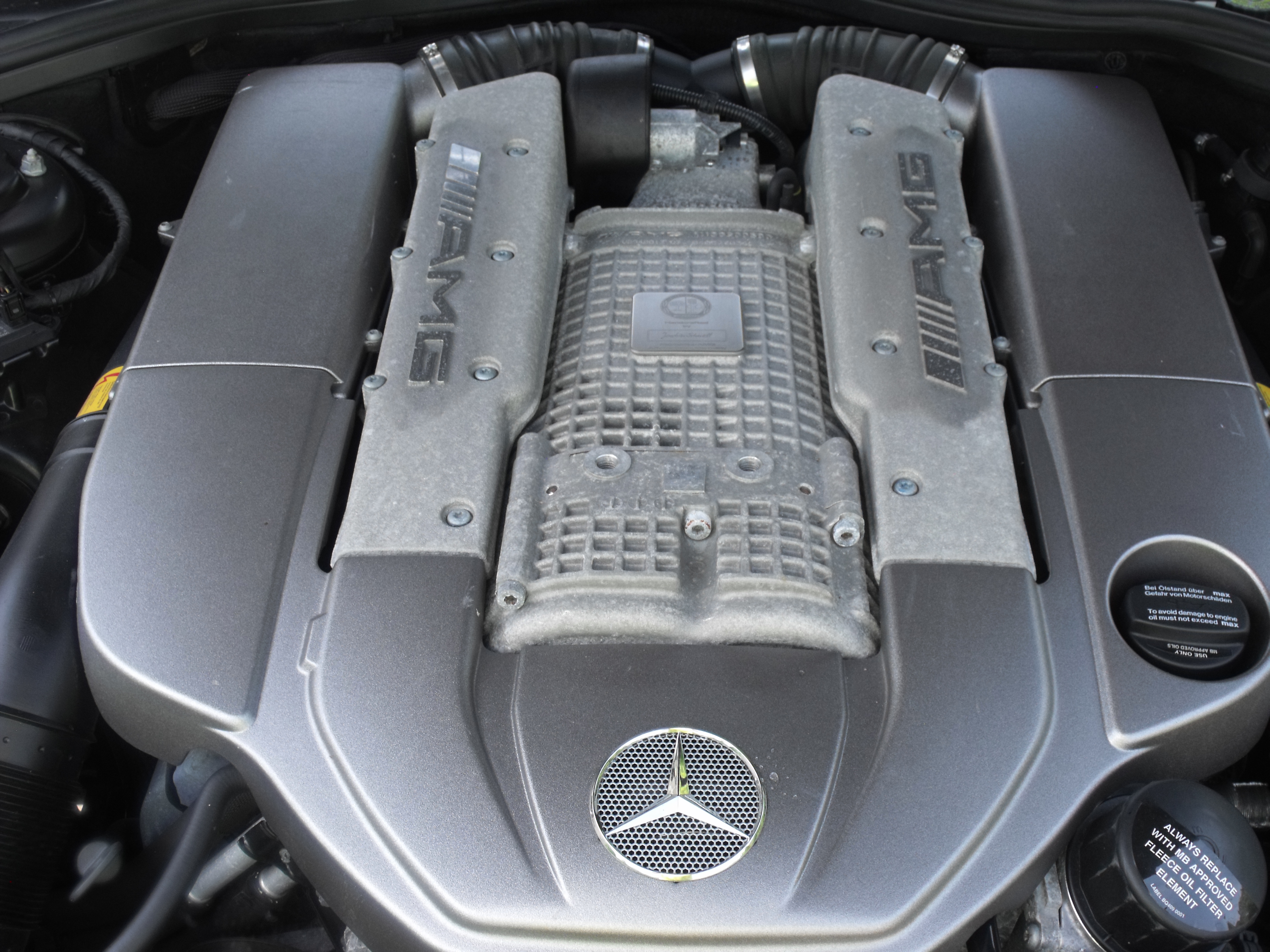 Used 2005 Mercedes-Benz S 55 AMG image 11