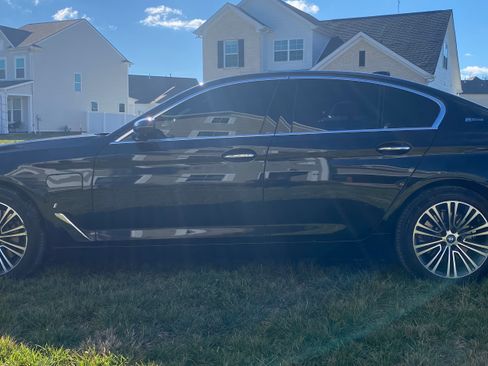 Used 2018 BMW 530e xDrive image 9