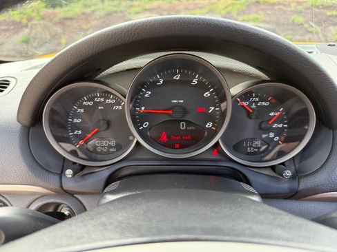 Used 2006 Porsche Boxster RWD image 9