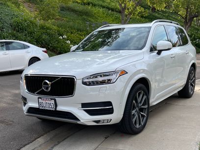 Used 2018 Volvo XC90 T6 Momentum w/ Convenience Package