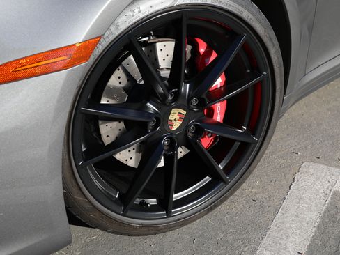 Used 2020 Porsche 911 Carrera S image 8