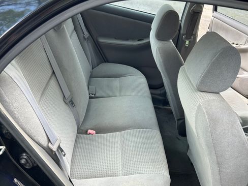 Used 2007 Toyota Corolla CE image 9