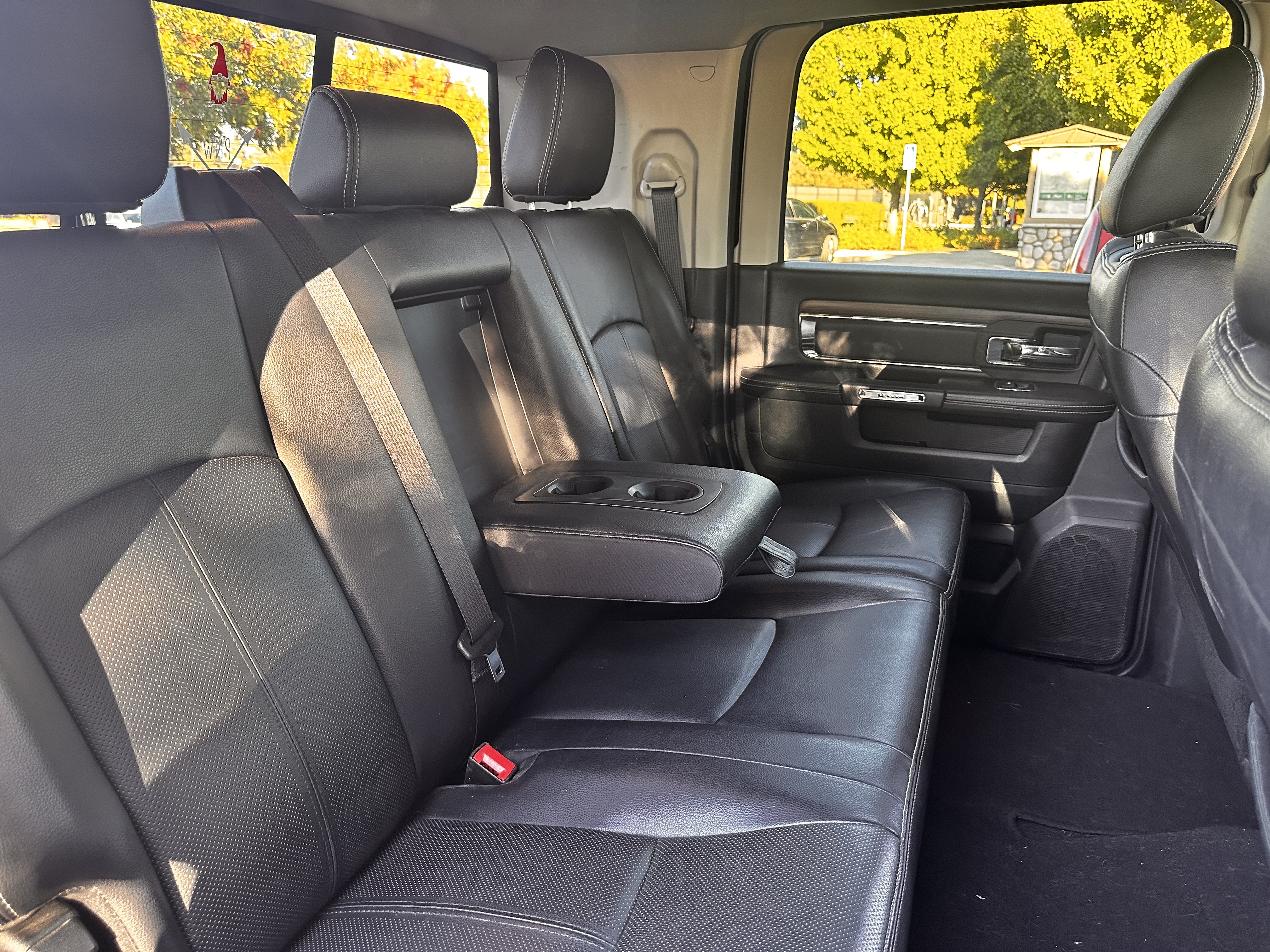 Used 2018 RAM 3500 Laramie AWD/4WD image 19