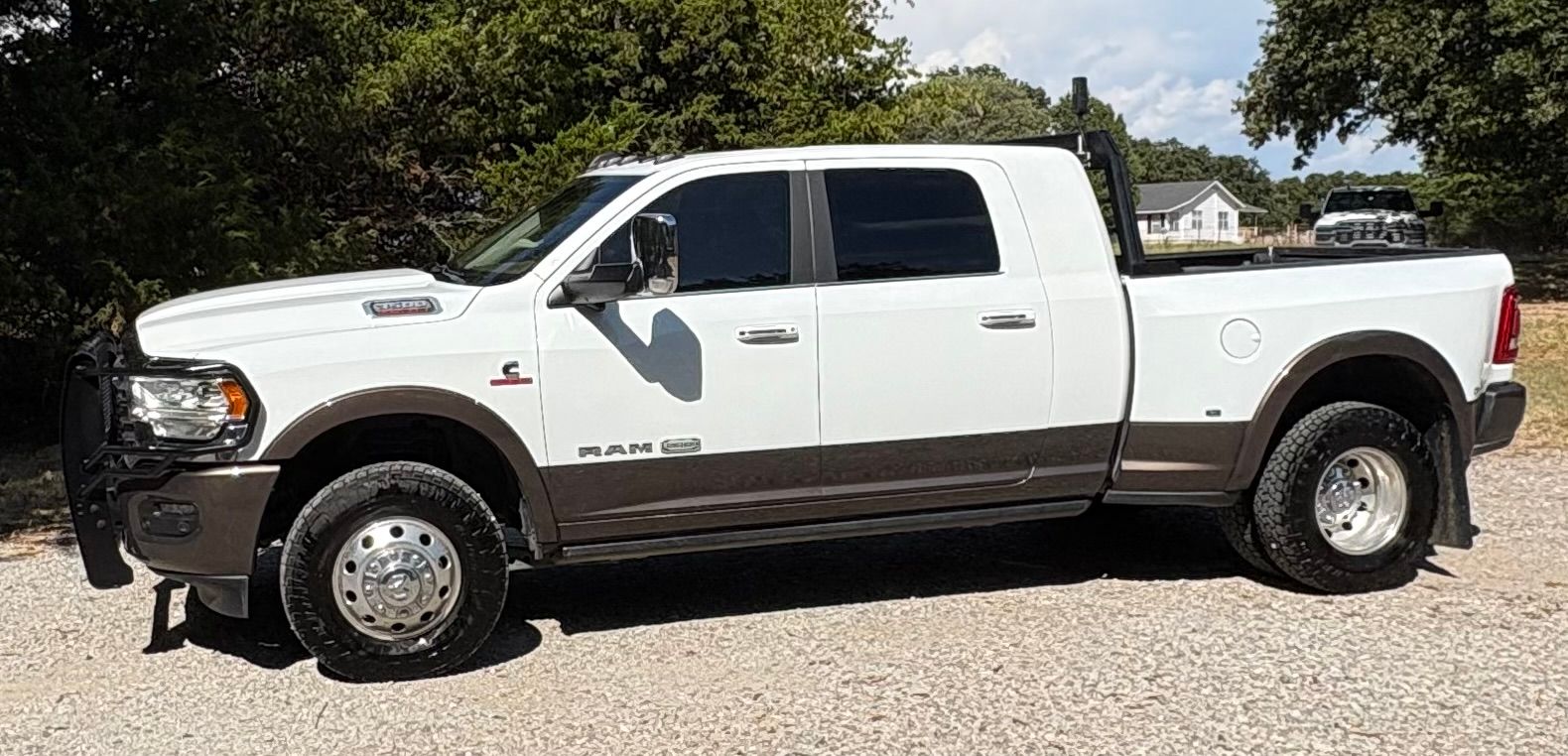 Used 2022 RAM 3500 Limited AWD/4WD image 4