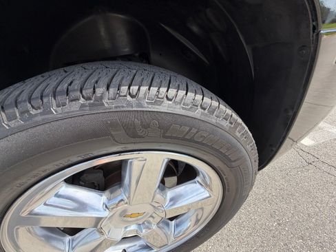 Used 2007 Chevrolet Tahoe LT w/ LT Preferred Equipment Group image 16