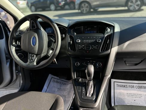 Used 2018 Ford Focus S image 11