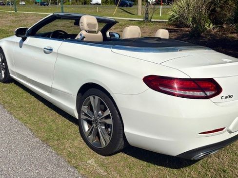 Used 2020 Mercedes-Benz C 300 Cabriolet image 1