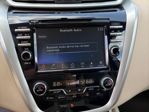 Used 2018 Nissan Murano SV FWD image 22