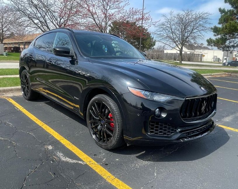 Used 2018 Maserati Levante GranSport AWD/4WD image 1