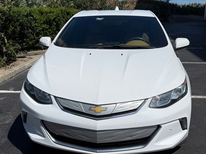 Used 2018 Chevrolet Volt Premier w/ Driver Confidence Package