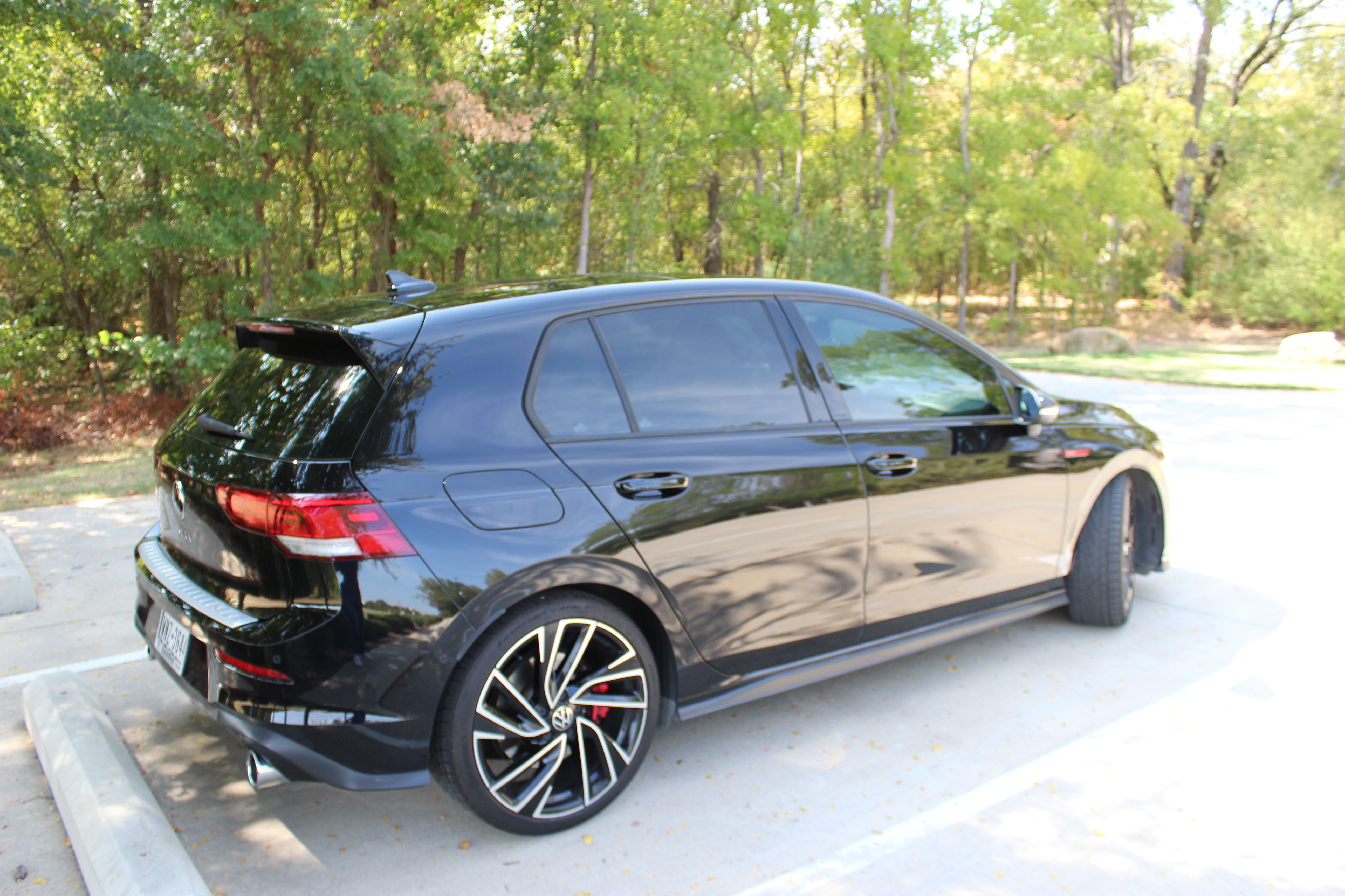 Used 2022 Volkswagen GTI Autobahn FWD image 5