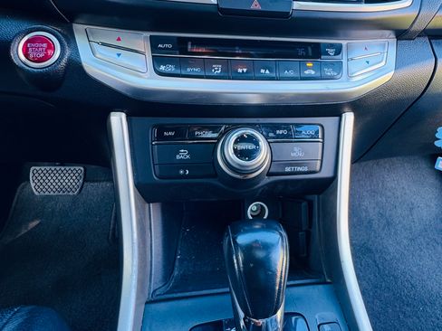 Used 2015 Honda Accord EX-L image 18