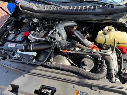 Used 2023 Ford F350 Platinum image 15