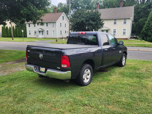 Used 2016 RAM 1500 Classic SLT RWD image 6