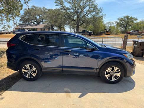 Used 2020 Honda CR-V LX image 4