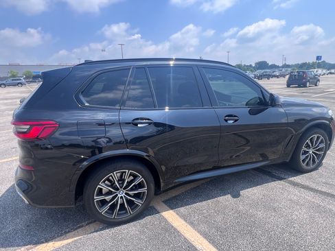 Used 2019 BMW X5 xDrive40i w/ M Sport Package AWD/4WD image 5