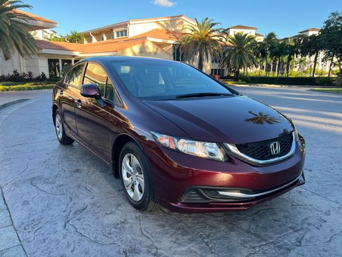 Used 2013 Honda Civic LX image 1