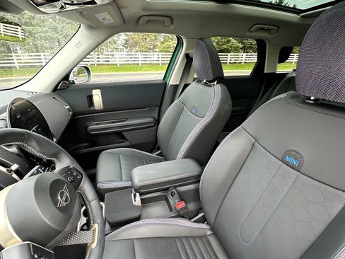 Used 2025 MINI Cooper Countryman S image 13