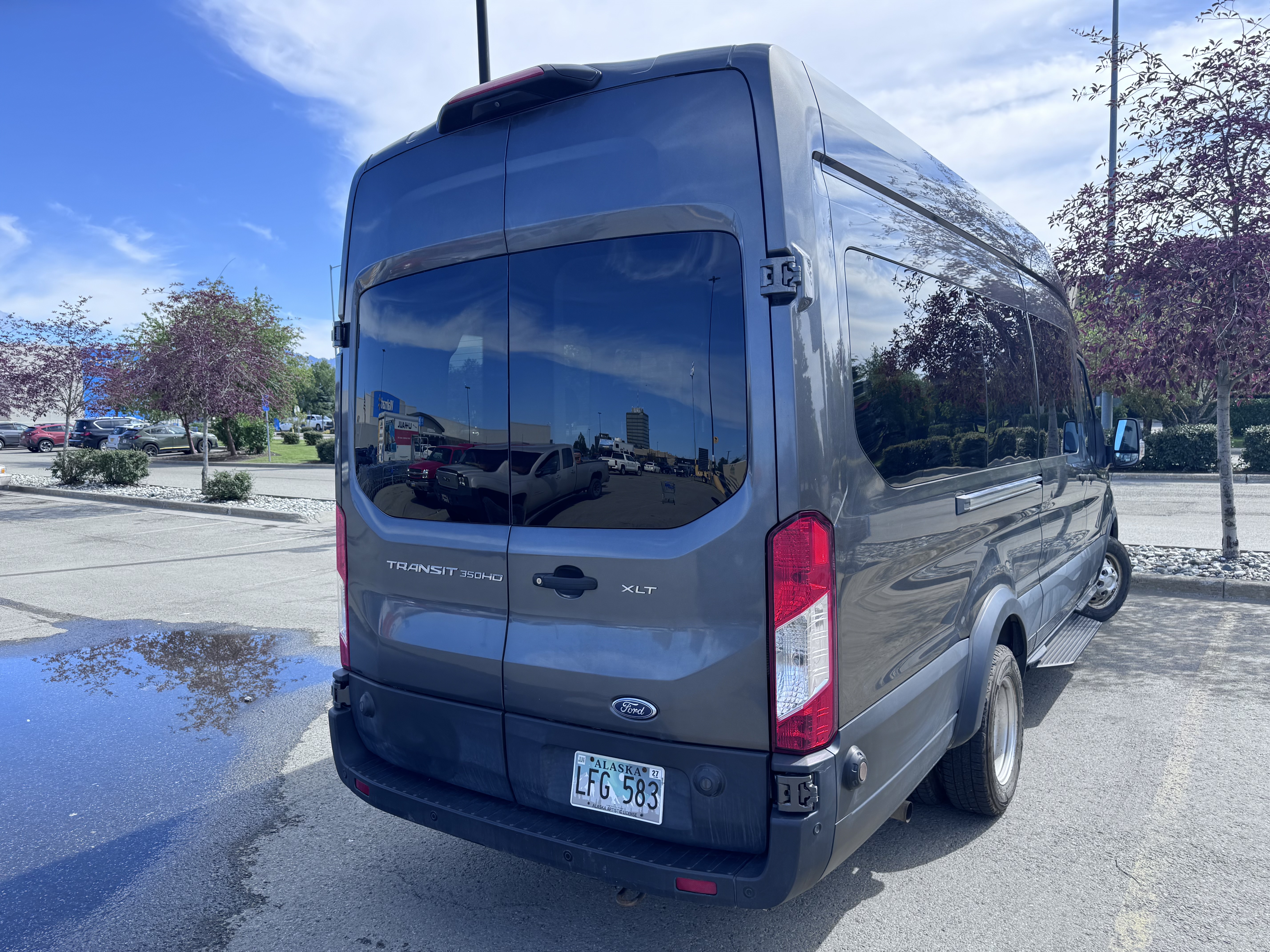 Used 2020 Ford Transit 350 XLT RWD image 12