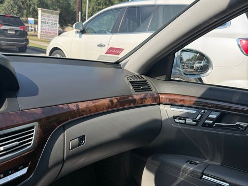 Used 2007 Mercedes-Benz S 550 image 15