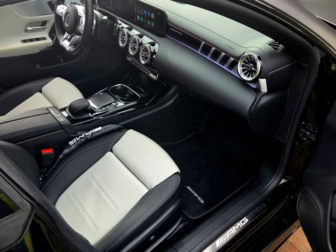 Used 2022 Mercedes-Benz CLA 35 AMG 4MATIC image 25