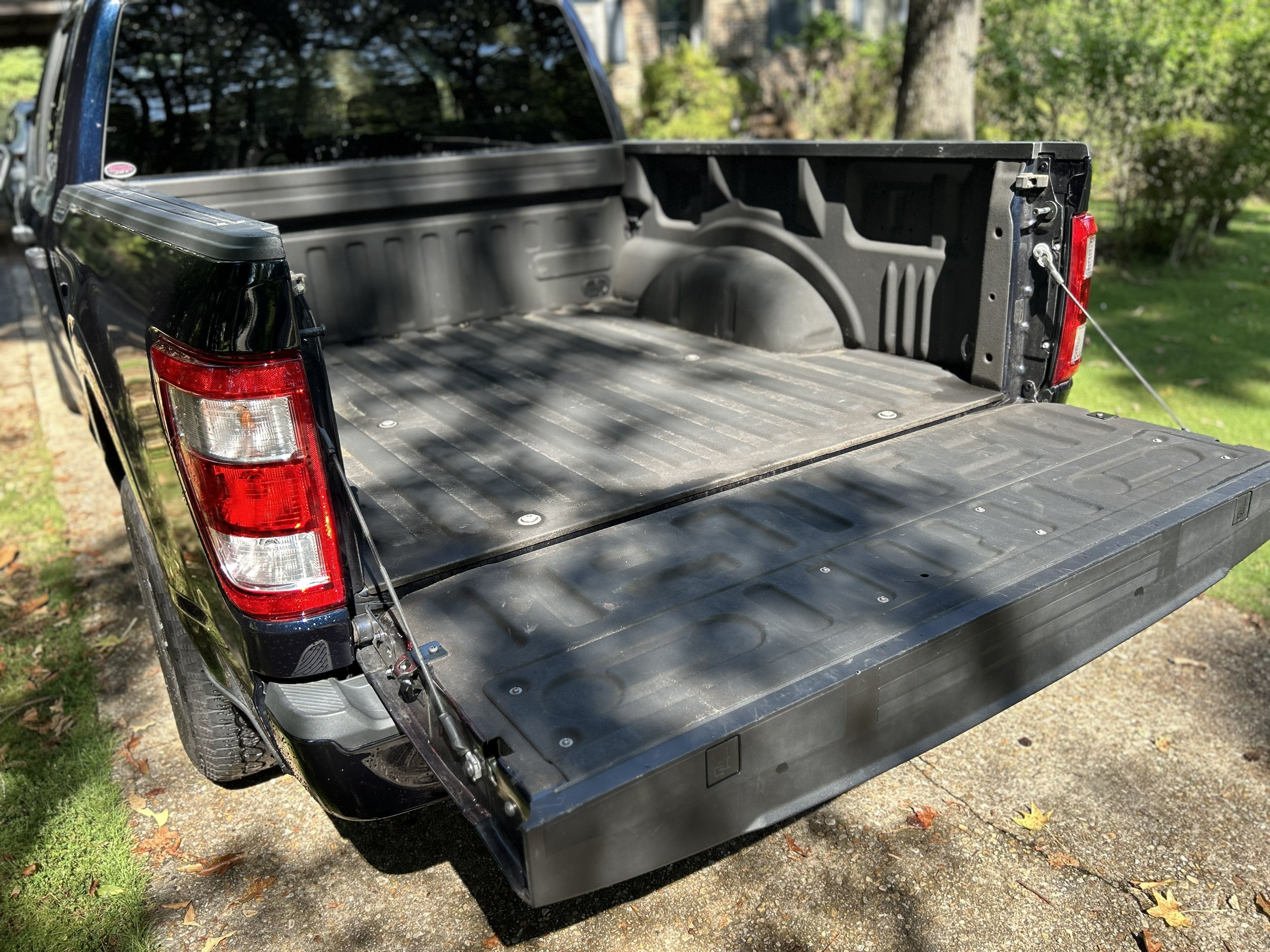 Used 2023 Ford F150 XL w/ STX Appearance Package AWD/4WD image 18