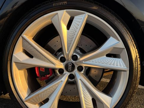 Used 2021 Audi RS 7 Sportback AWD/4WD image 27