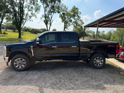 Used 2024 Ford F250 King Ranch w/ Chrome Package AWD/4WD image 9