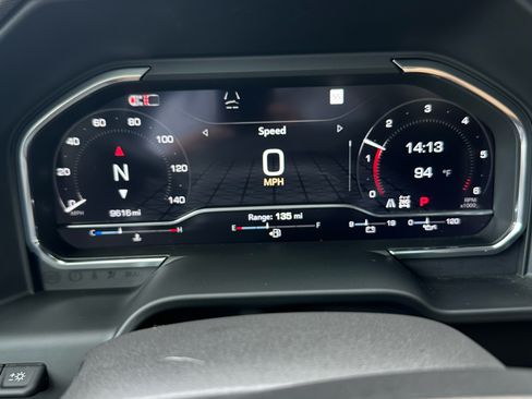 Used 2024 GMC Sierra 1500 AT4X image 10