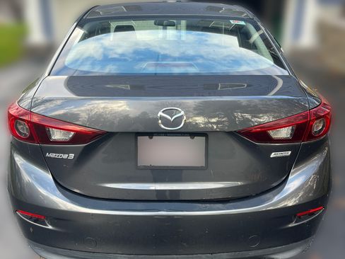 Used 2015 MAZDA MAZDA3 i SV image 5