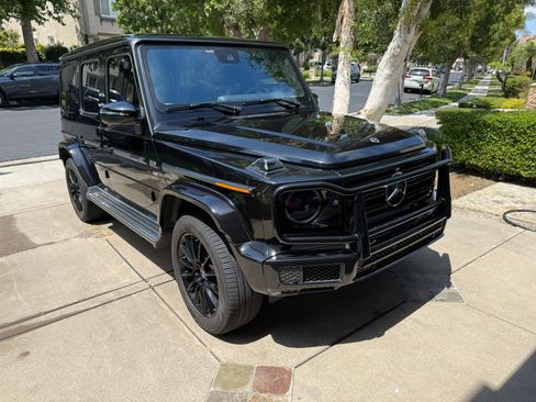 Used 2023 Mercedes-Benz G 550 image 1