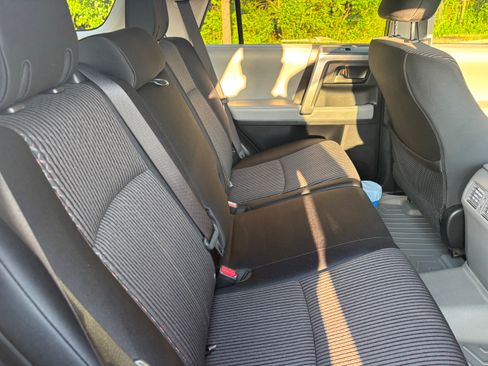 Used 2012 Toyota 4Runner SR5 w/ Convenience Pkg RWD image 11
