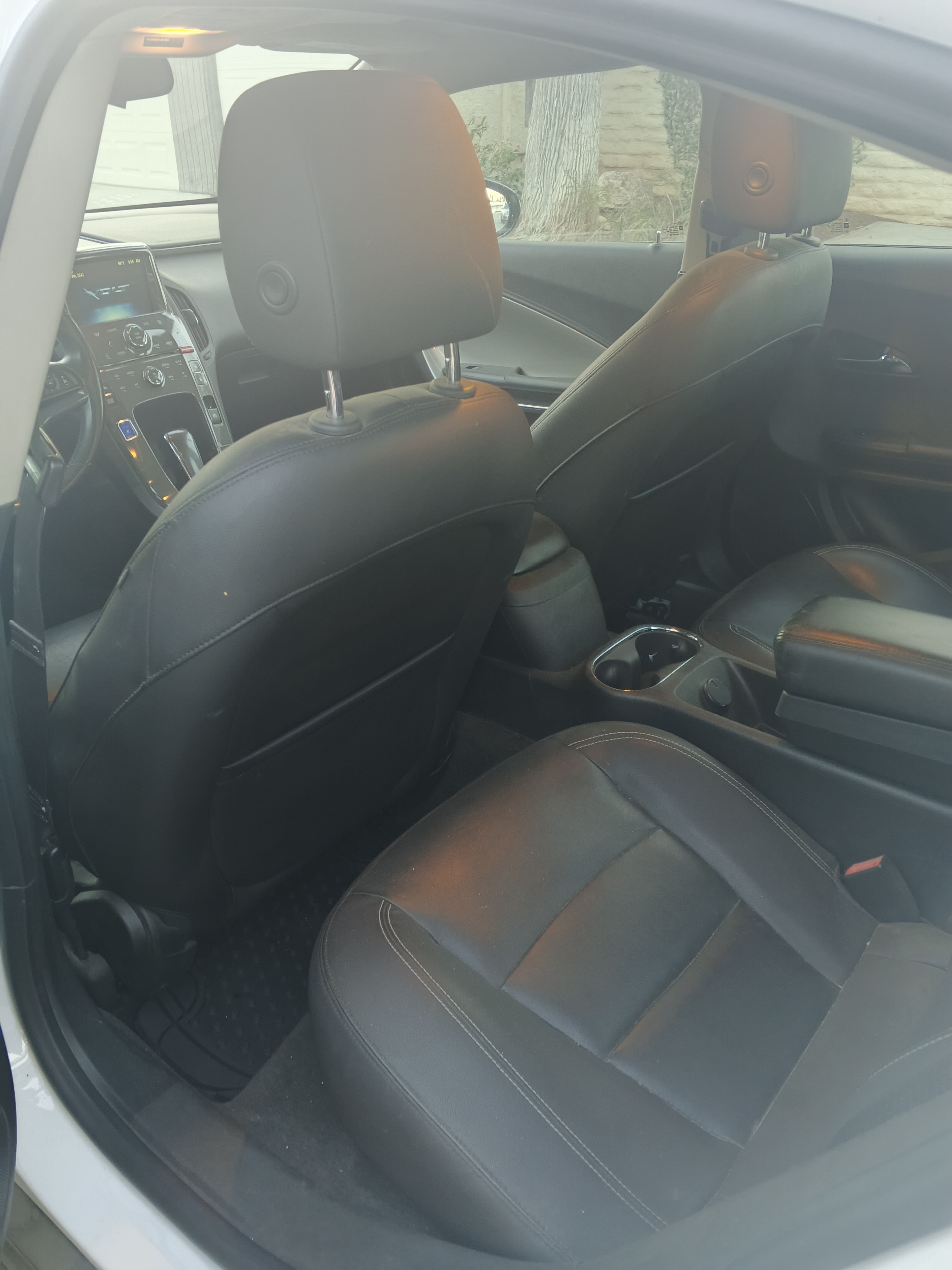 Used 2013 Chevrolet Volt Premium w/ Premium Trim Package FWD image 10